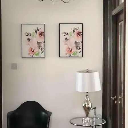 Large Detached Villa