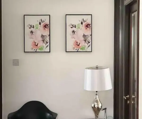 Large Detached Villa